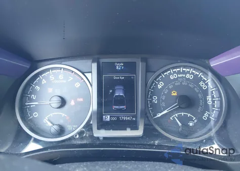 2017 Toyota Tacoma Trd Sport z USA, uszkodzony, nr VIN 5TFAZ5CNXHX048431